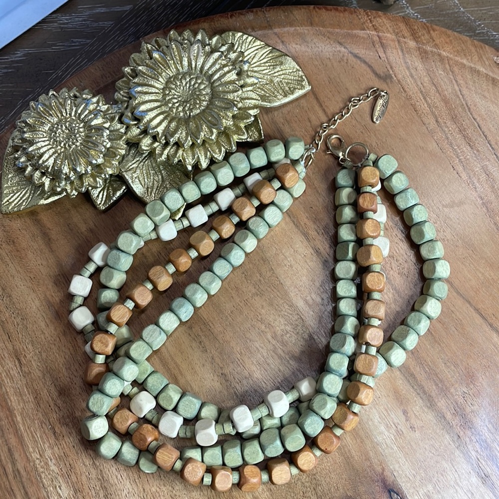 Plunder necklace